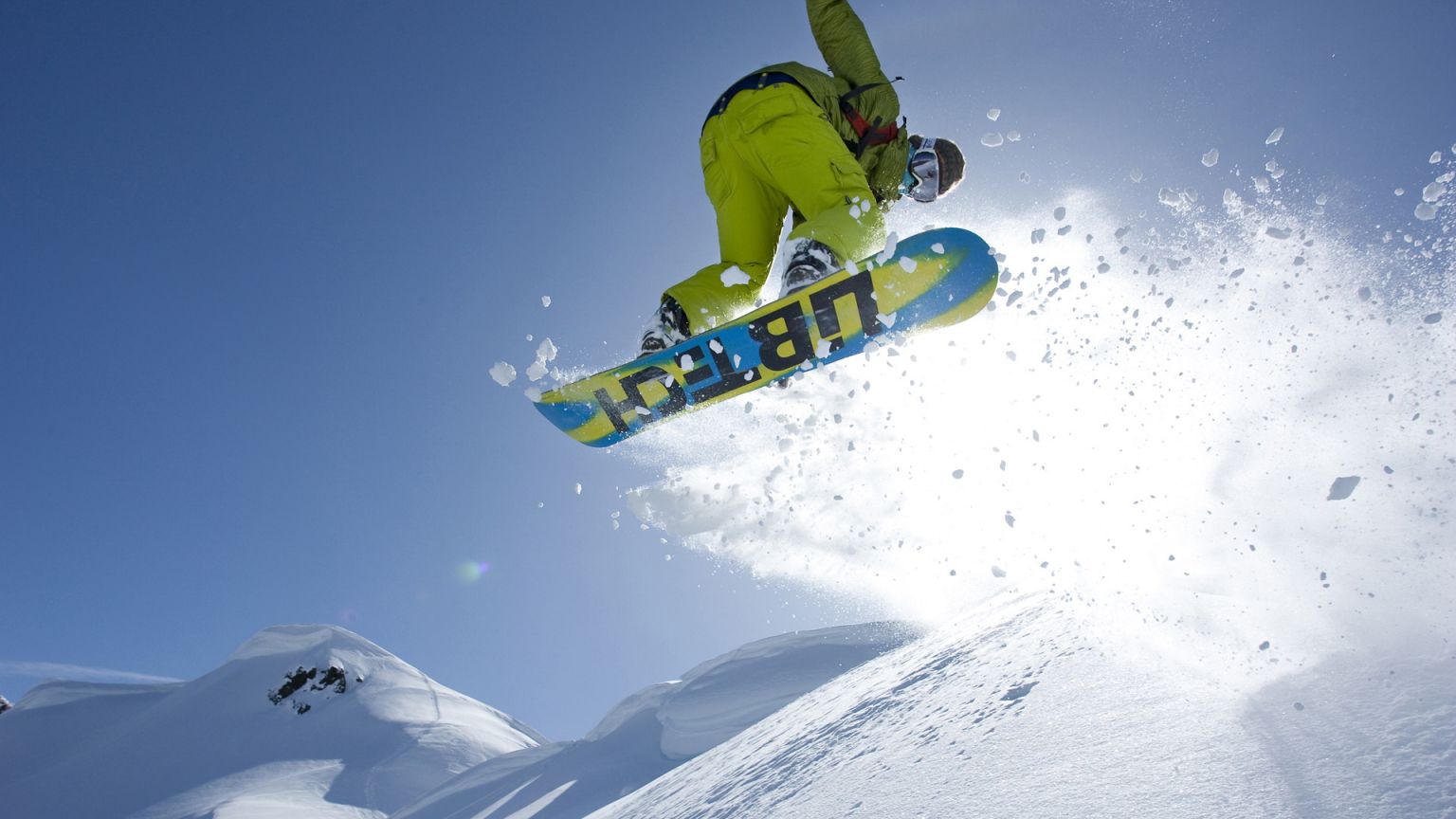 Burton Snowboard Wallpapers 4k Hd Burton Snowboard Backgrounds On Wallpaperbat