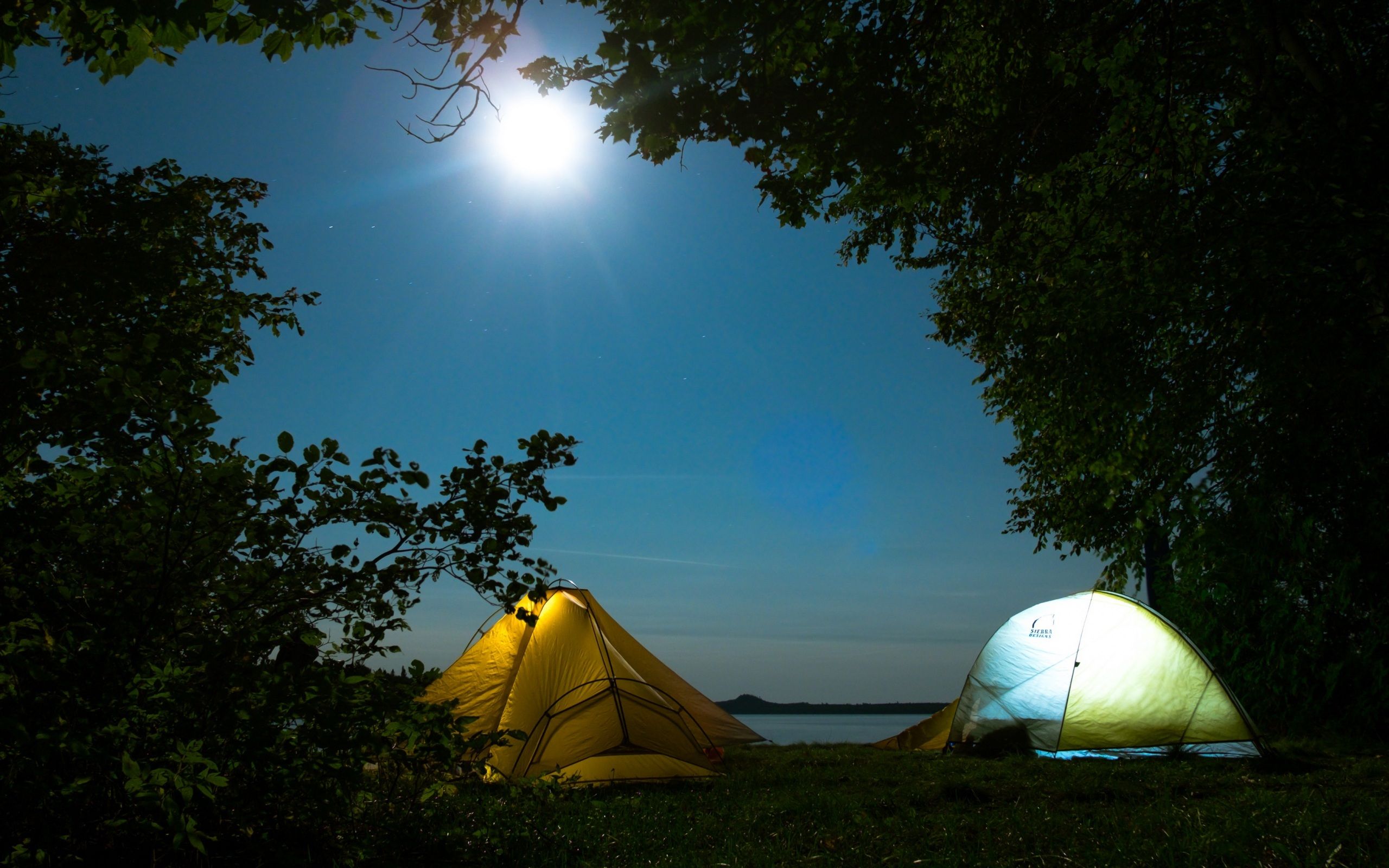 Меню палаточный лагерь. Палатка Camping Tent. Аслыкуль кемпинг палаточный. Палатка ночью. Кемпинг на природе с палатками.