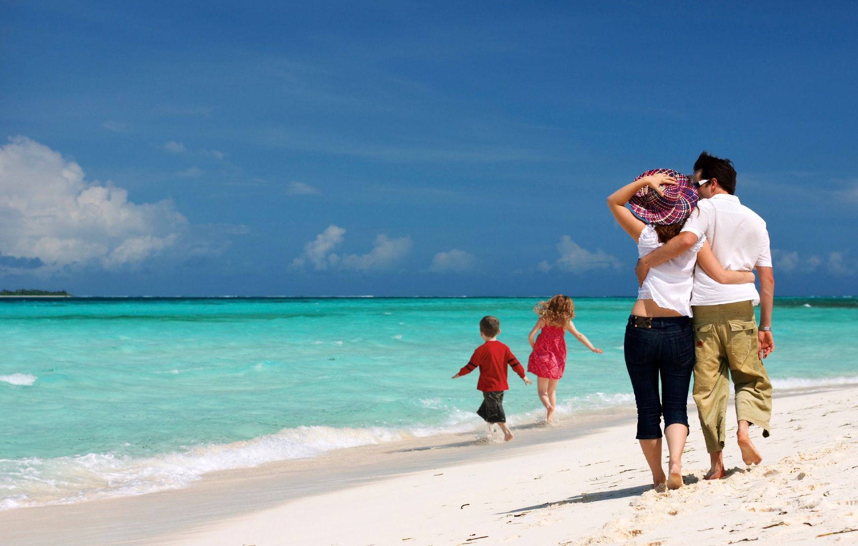 Family Beach Wallpapers - 4k, HD Family Beach Backgrounds on WallpaperBat