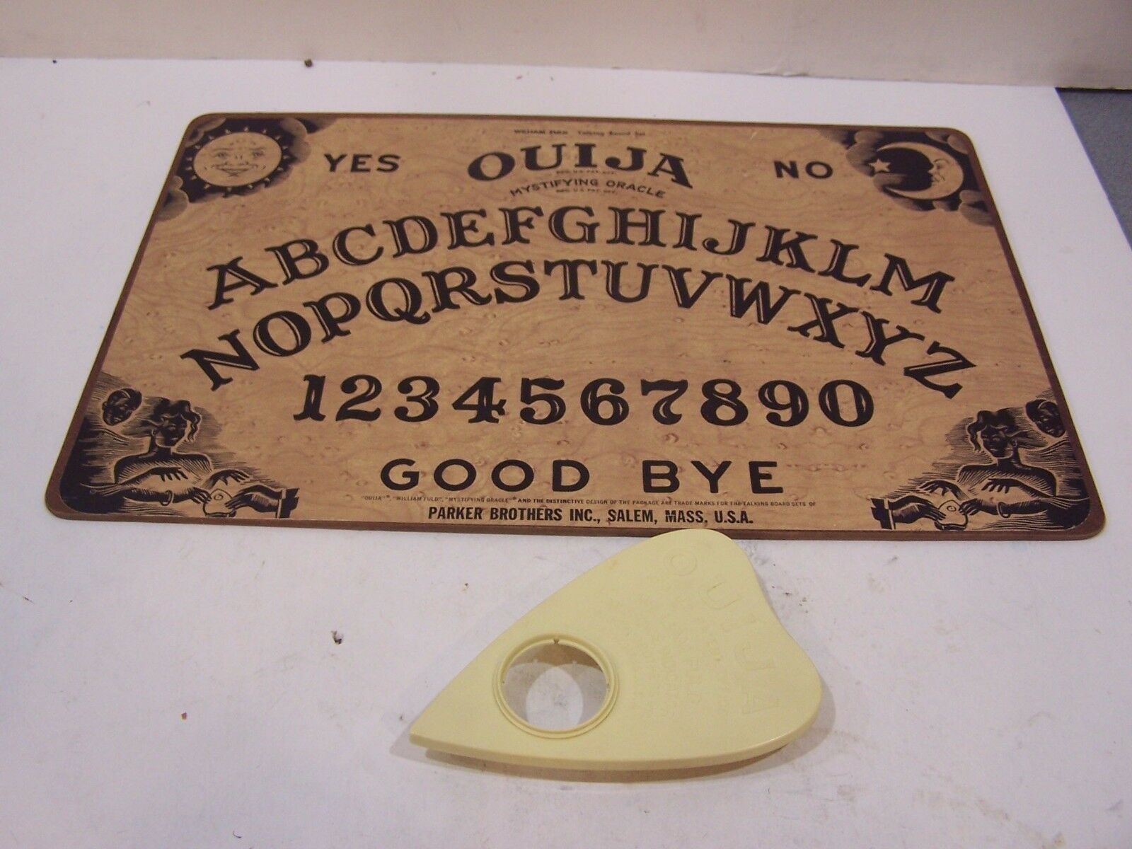 Vintage Ouija Board Wallpapers - 4k, HD Vintage Ouija Board Backgrounds 