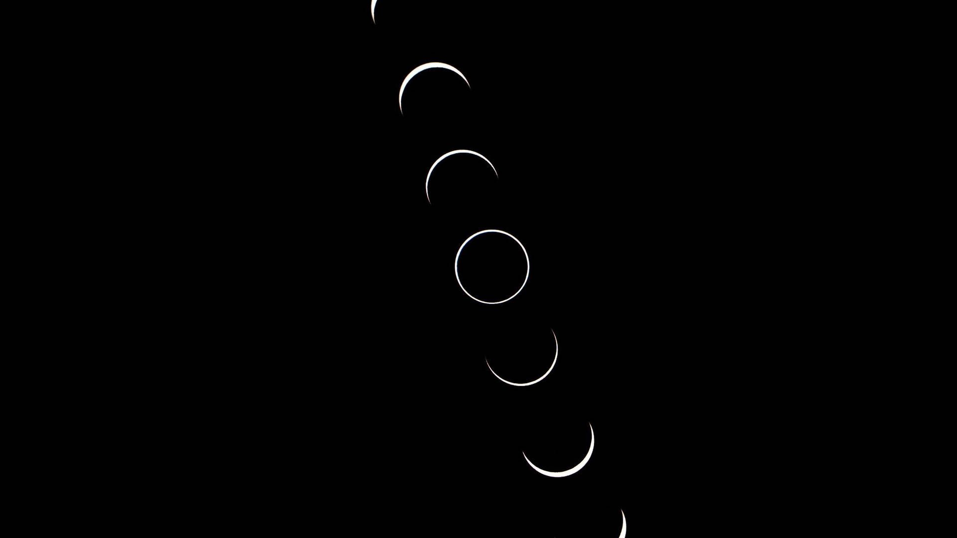 Minimalist Moon Wallpapers 4k Hd Minimalist Moon Backgrounds On Wallpaperbat 4679