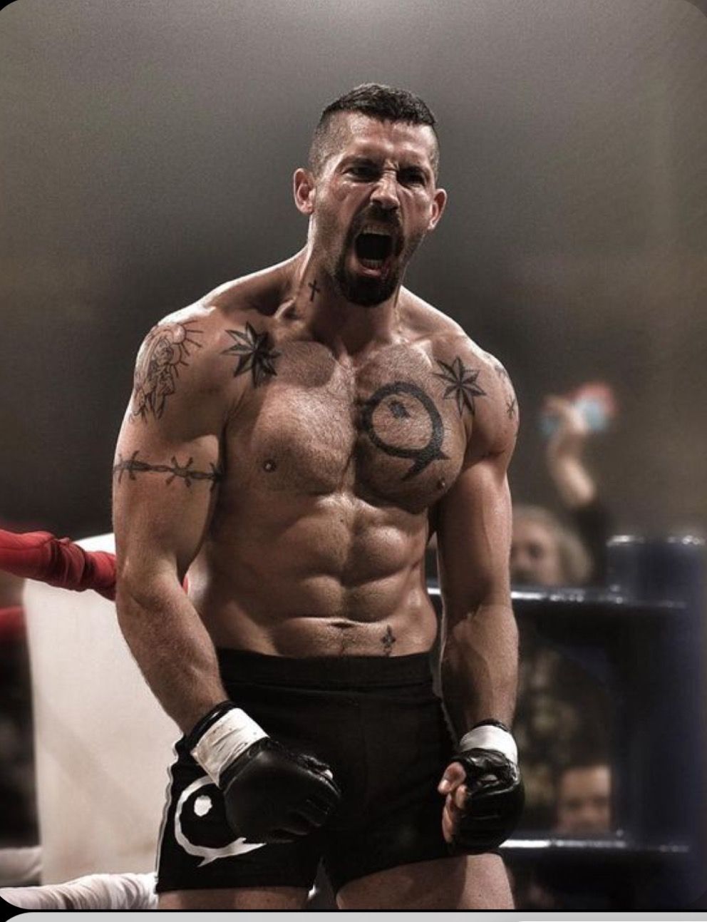 Про тюрьму бойко. Скотт Эдкинс 2022. Scott Adkins Yuri Boyka. Боец Харди.