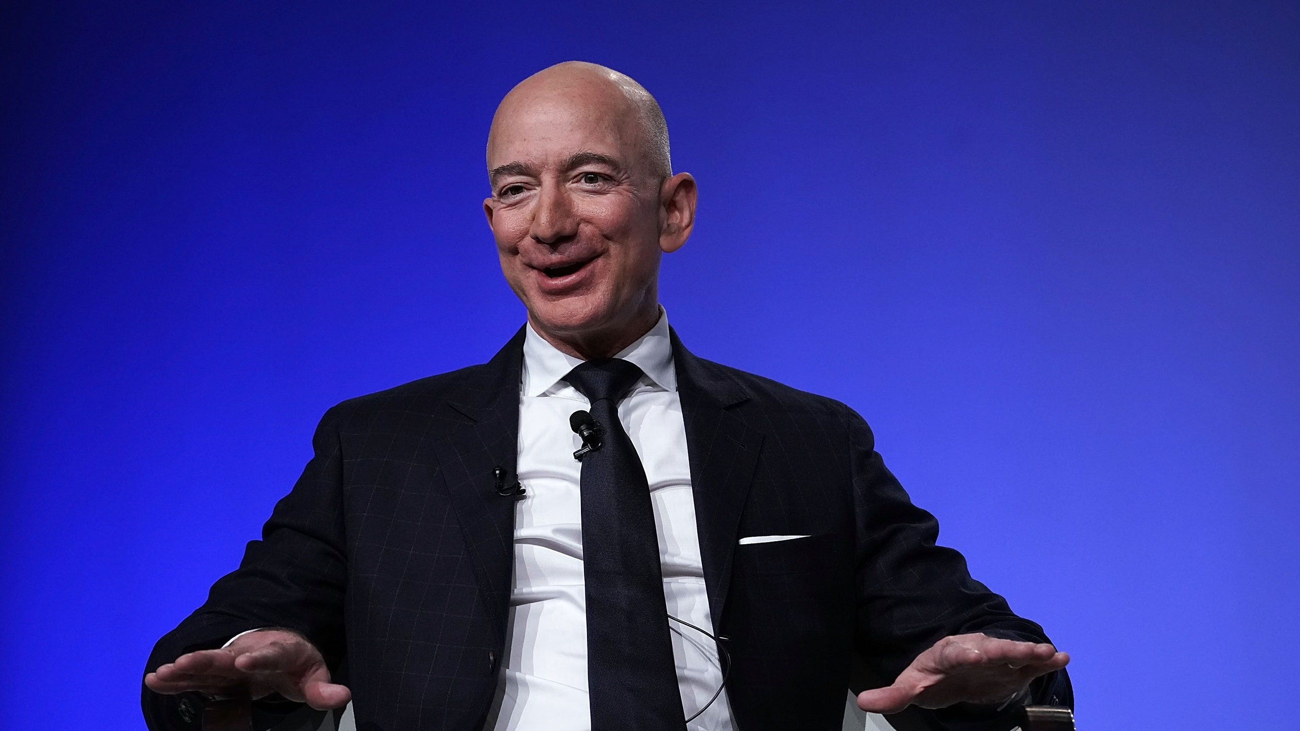 Jeff Bezos Wallpapers - 4k, HD Jeff Bezos Backgrounds on WallpaperBat