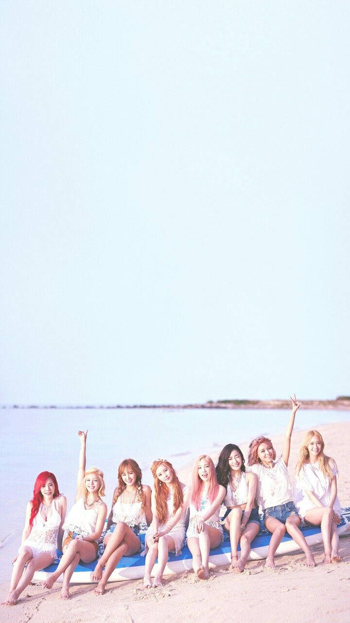 720x1280 Download Girls' Generation Party Wallpaper | Wallpapers.com Wallpaper