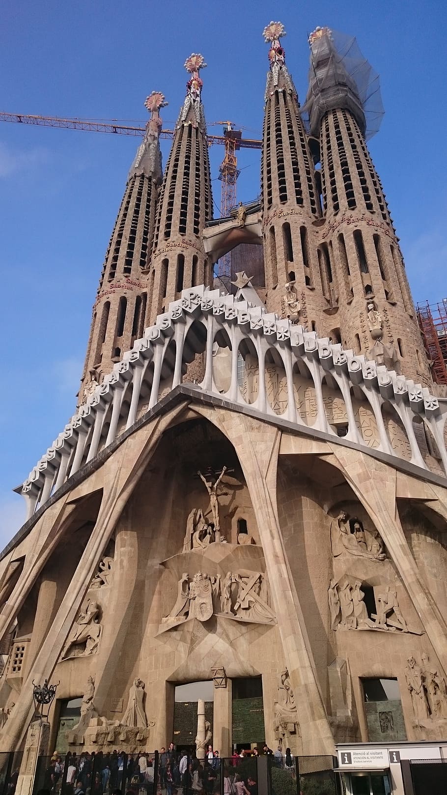 Sagrada Familia Cathedral Barcelona Wallpapers - 4k, HD Sagrada Familia ...