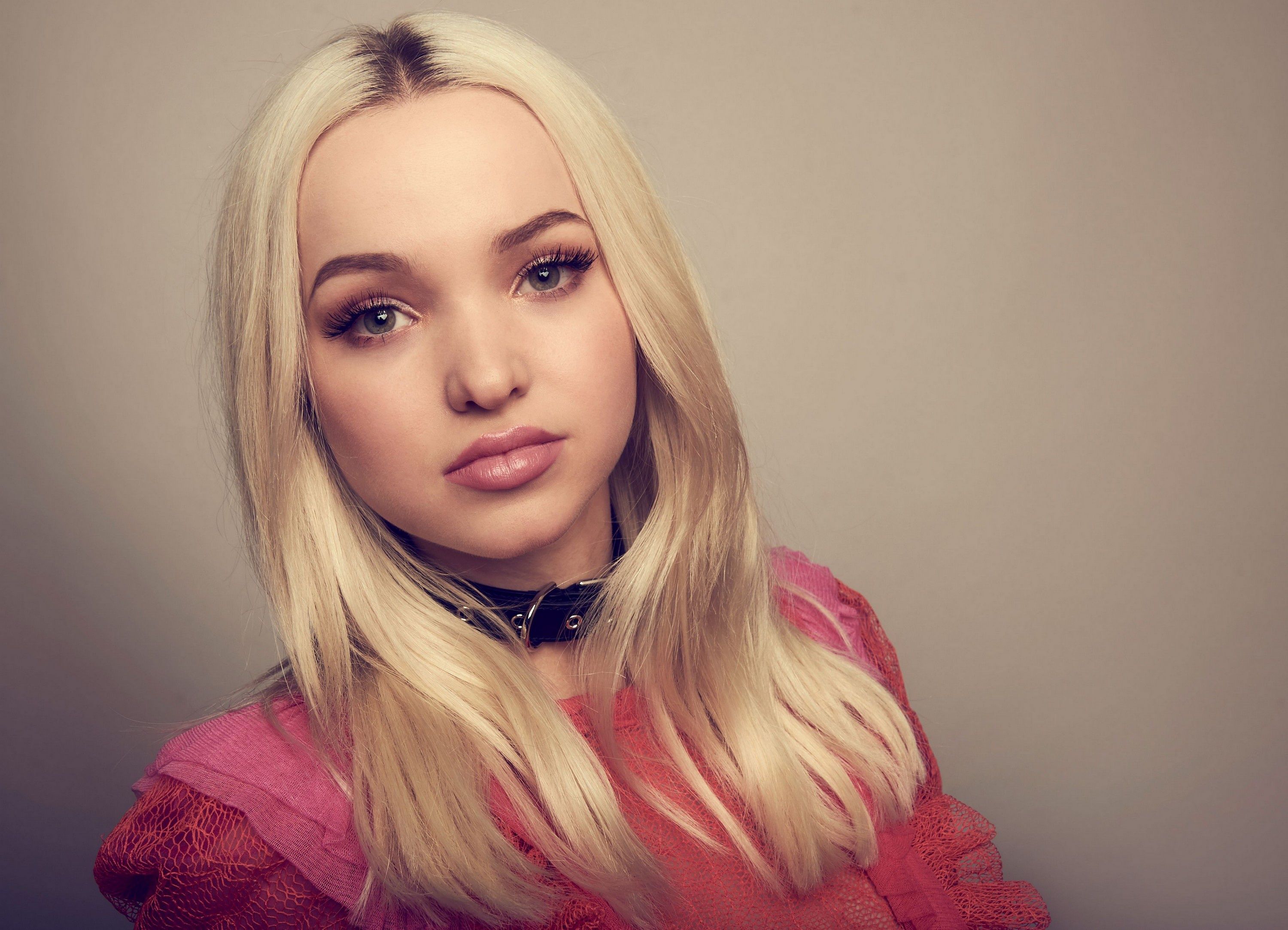 Dove Cameron Wallpapers - 4k, HD Dove Cameron Backgrounds on WallpaperBat