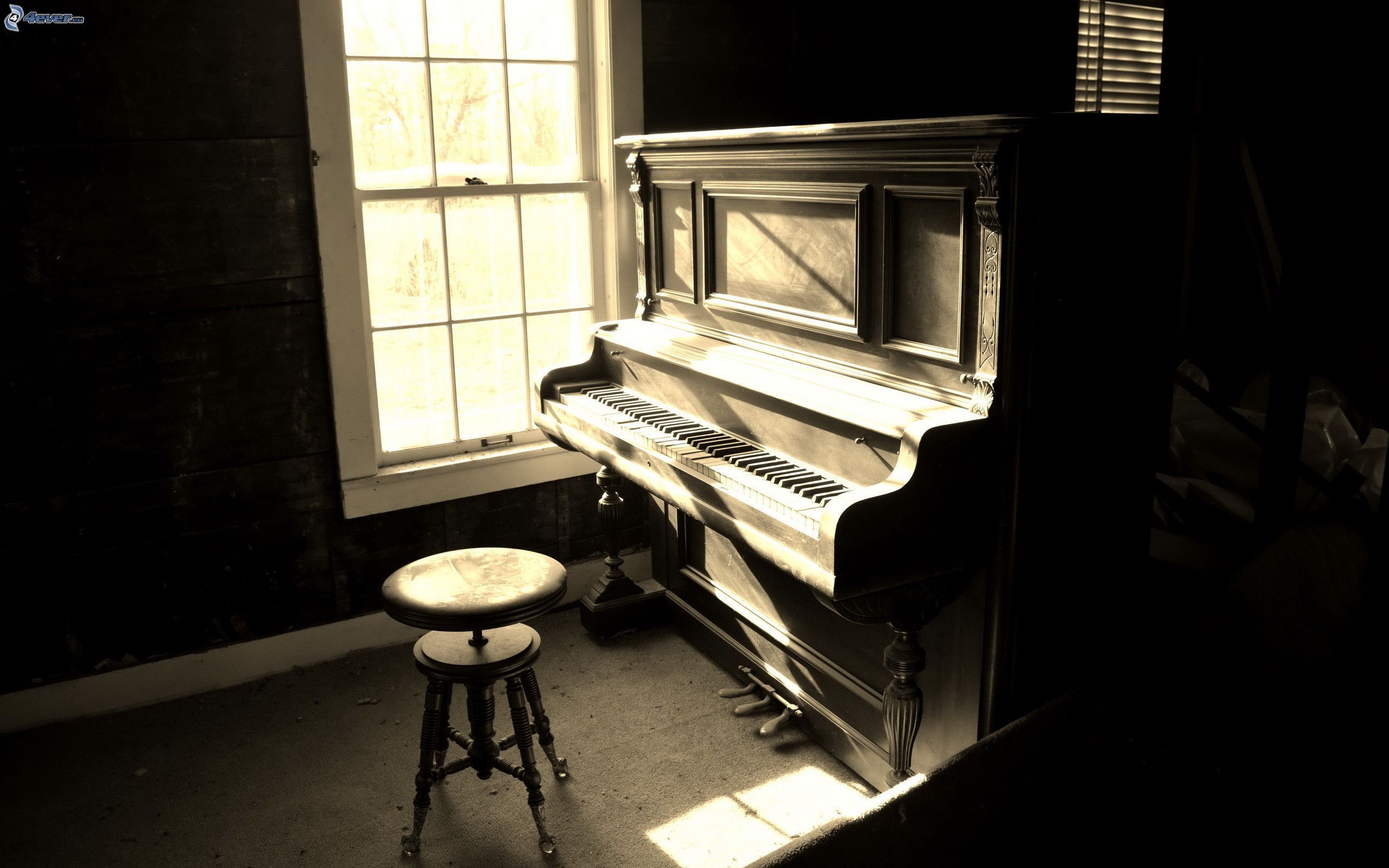 Old Piano Wallpapers - 4k, HD Old Piano Backgrounds on WallpaperBat