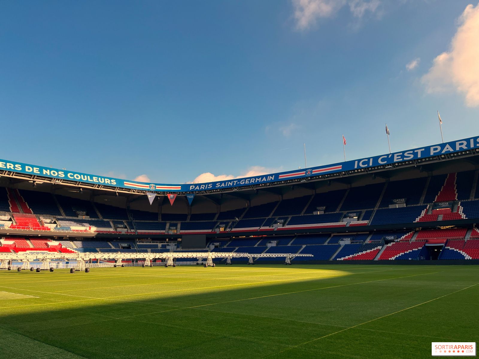 Psg Stadium Wallpapers - 4k, Hd Psg Stadium Backgrounds On Wallpaperbat