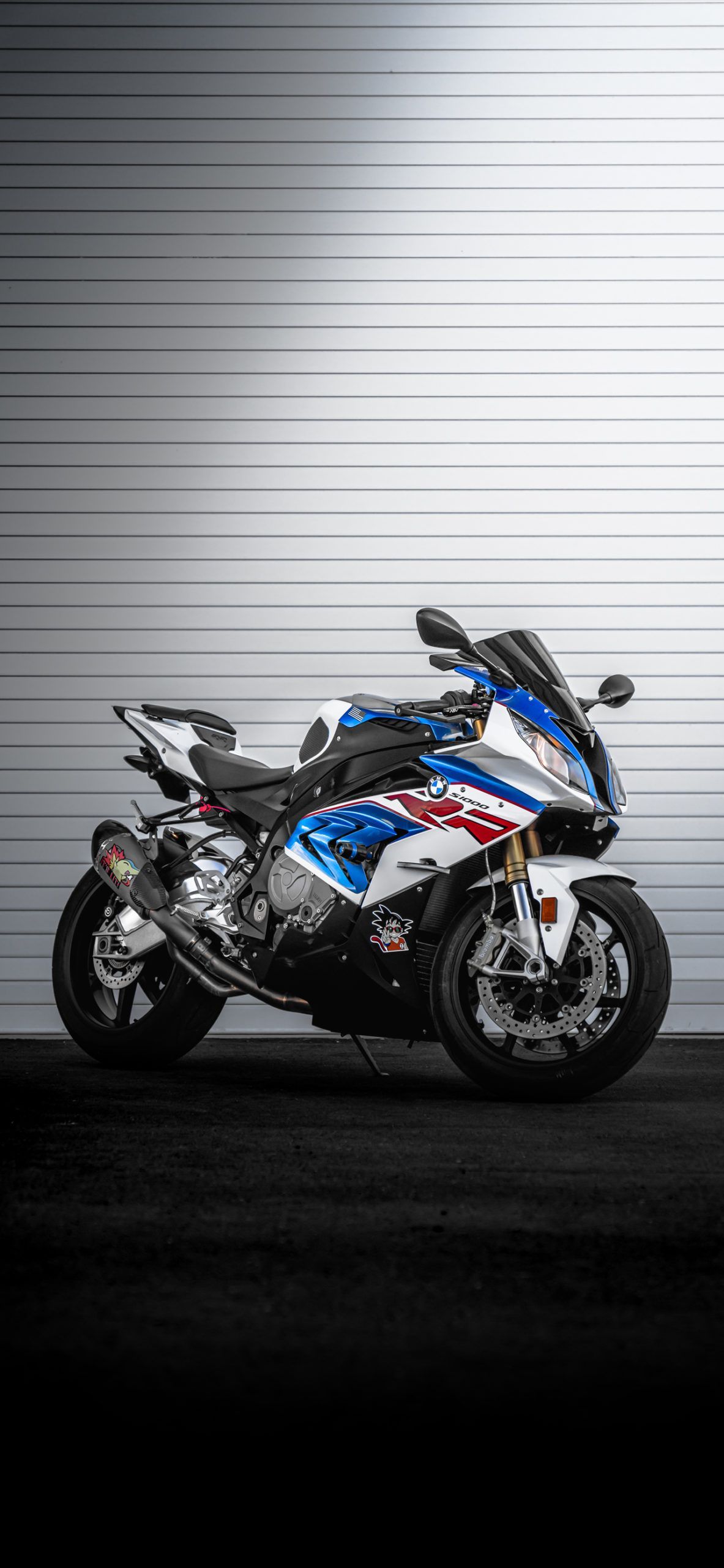 Bmw S1000rr Wallpapers 4k Hd Bmw S1000rr Backgrounds On Wallpaperbat