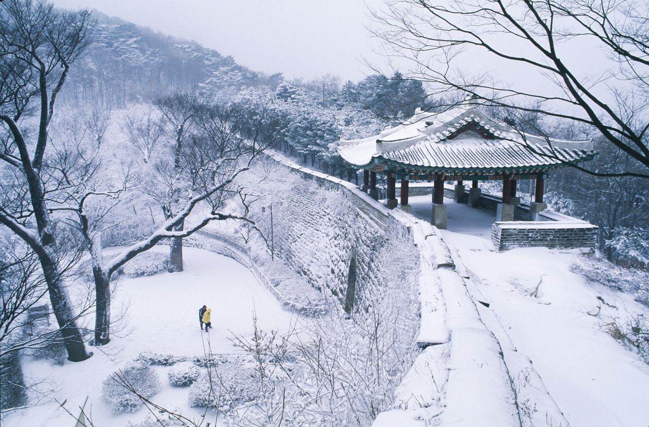 Seoul Winter Wallpapers 4k HD Seoul Winter Backgrounds On WallpaperBat   97060 Inside South Koreas Hidden Winter Wonderland 