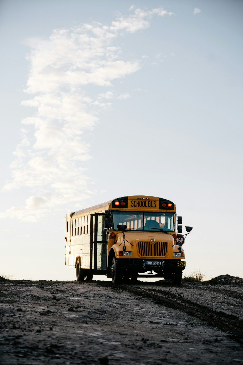 1000x1500 School Bus Picture. Download on WallpaperBat