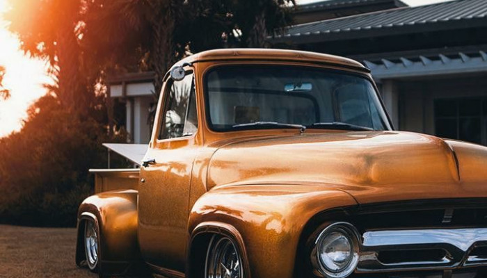 Classic Truck Wallpaper