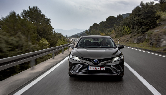 Camry Wallpaper