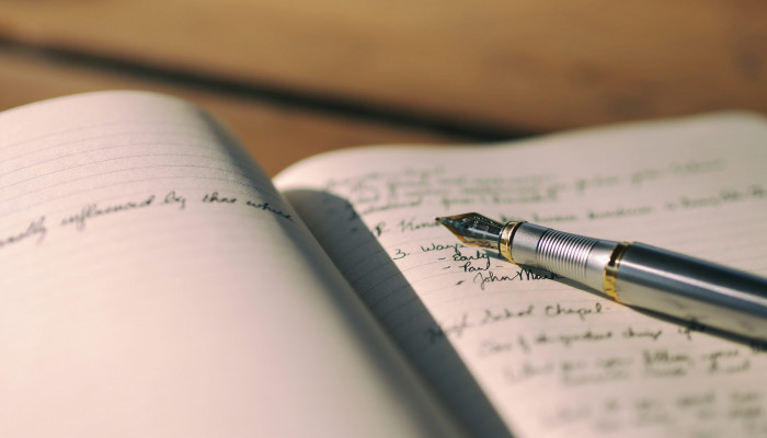 Book Writing Wallpaper