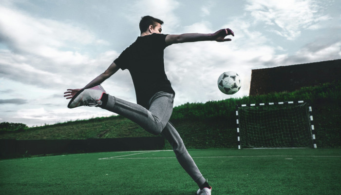 Football Kick Wallpaper