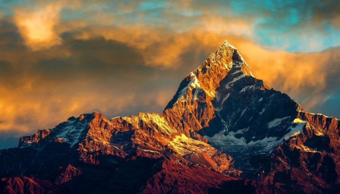 Himalayan Mountains Wallpaper