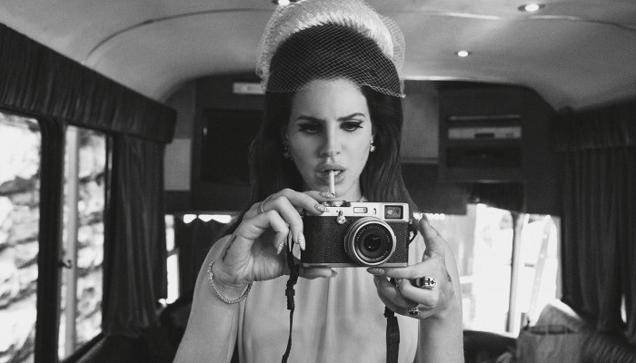 Lana Del Rey Laptop Wallpaper