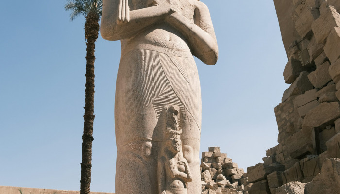 Egyptian Statue Wallpaper