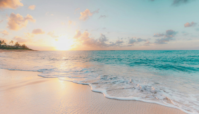 Beach Aesthetic Desktop Wallpaper