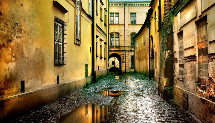 Vintage Town Wallpaper