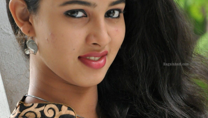 Telugu Actress Wallpaper