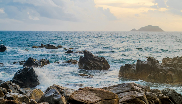 Beach Rocks Wallpaper