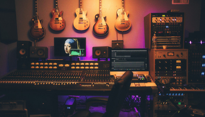 Music Producer Wallpaper