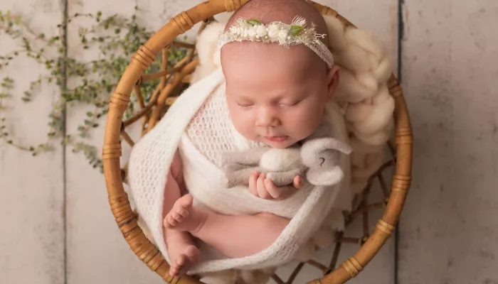 Newborn Wallpaper