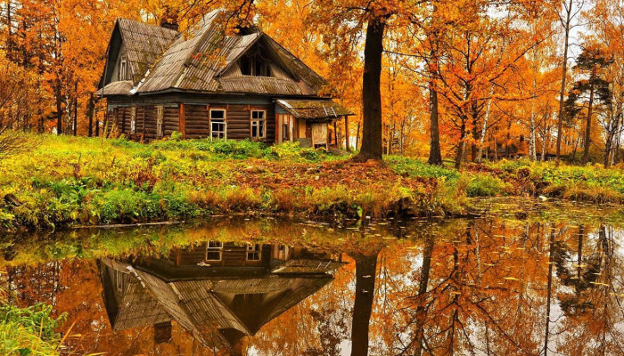 Autumn Cottage Wallpaper