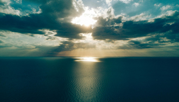 Peaceful Ocean Wallpaper