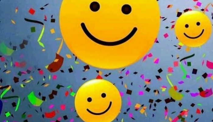 Happy Smiley Wallpaper